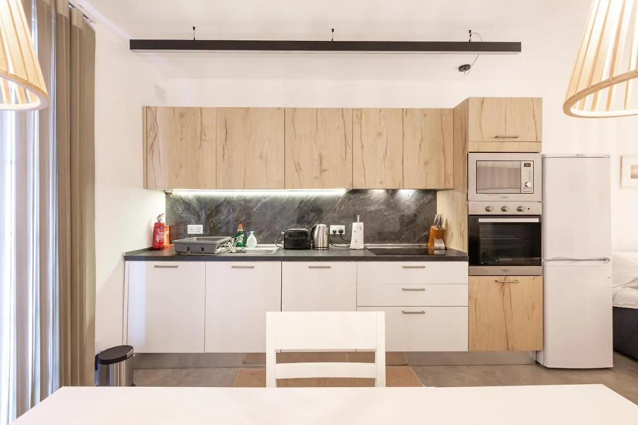 Apartment Top Location! Cozy 1-Br Flat Gzira