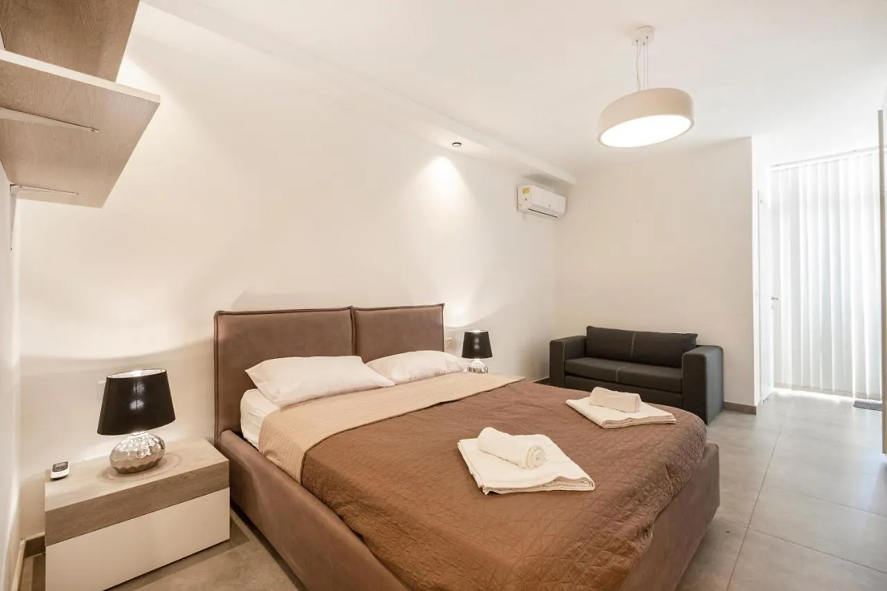 Top Location! Cozy 1-Br Flat Gzira Malta